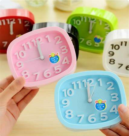 รูปไข่นาฬิกาปลุกลูกอมสีสร้างสรรค์สไตล์ 3D สามมิติสนับสนุนแบตเตอรี่ AA - นานาชาติ รูปไข่นาฬิกาปลุกลูกอมสีสร้างสรรค์สไตล์ 3D สามมิติสนับสนุนแบตเตอรี่ AA - นานาชาติ