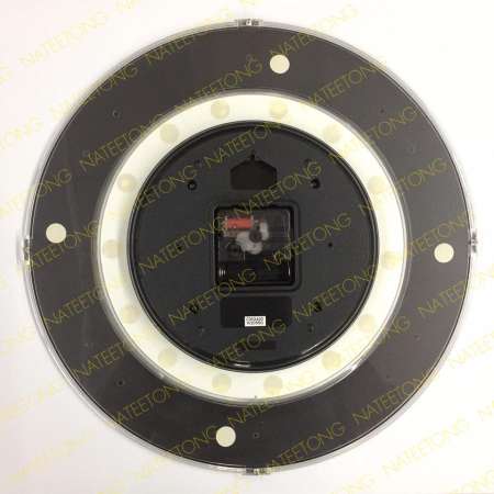 RHYTHM Japan นาฬิกาแขวนพลาสติกเดินเรียบ  ขนาด 14 นิ้ว CMG400NR02