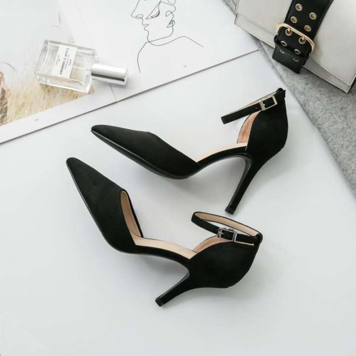 small heel shoes for ladies