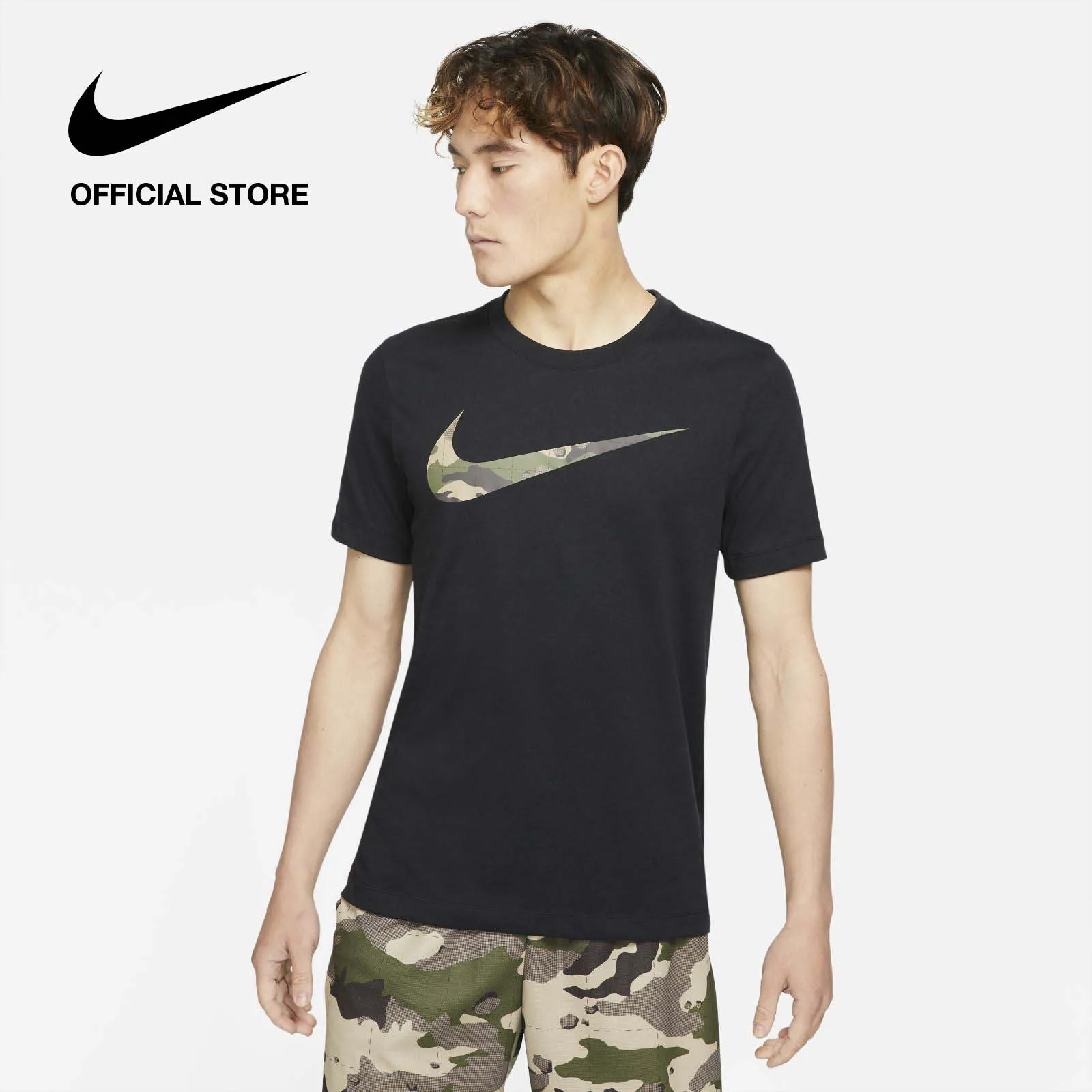 Nike Men's Dri-FIT Graphic Training T-Shirt - Black ไนกี้ เสื้อยืดเทรนนิ่งผู้ชาย มีลายกราฟิก ดรายฟิต - สีดำ