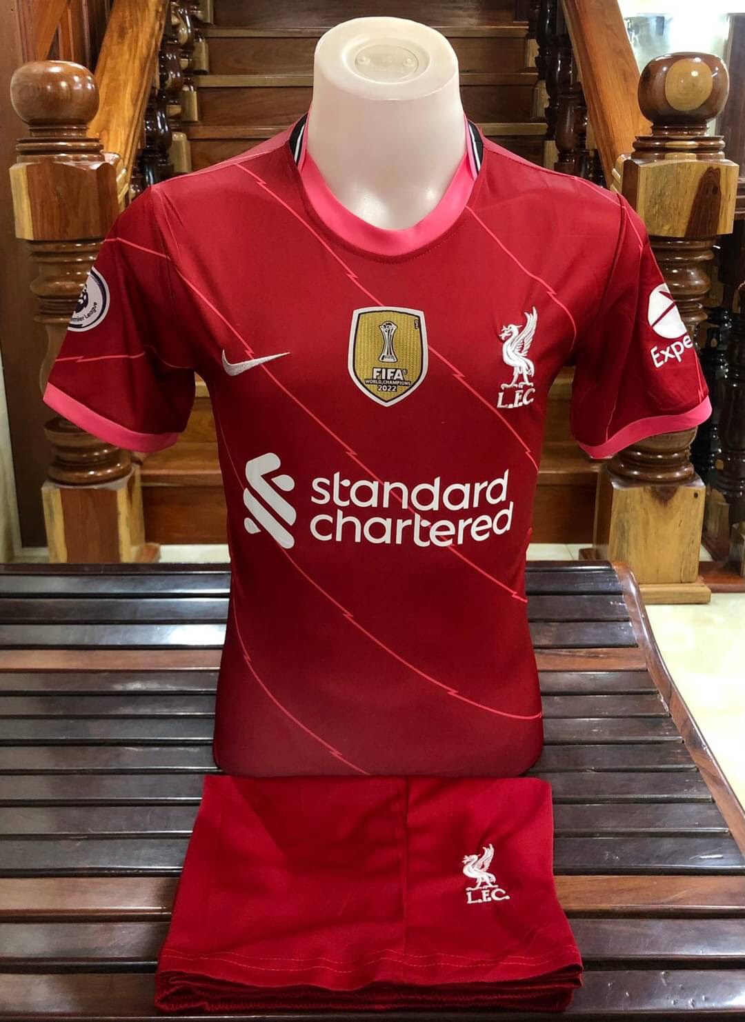 เสื้อฟุตบอล ลิเวอร์พูล ชุดเหย้าฤดูกาลใหม่ 2021/22 Liverpool Home Jersey 2021/22