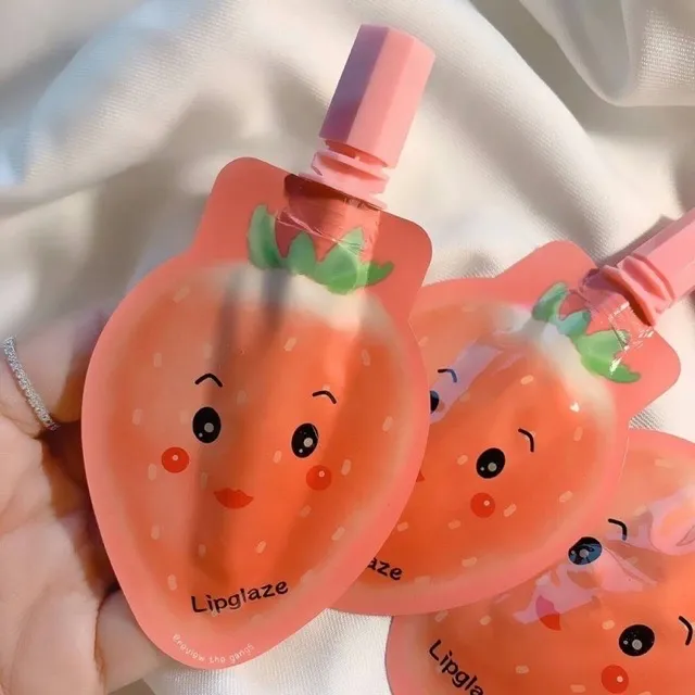 Sakura Lipalaze ลิปซอง สตรอเบอรี่ ลิปแมท ชมพูพีช