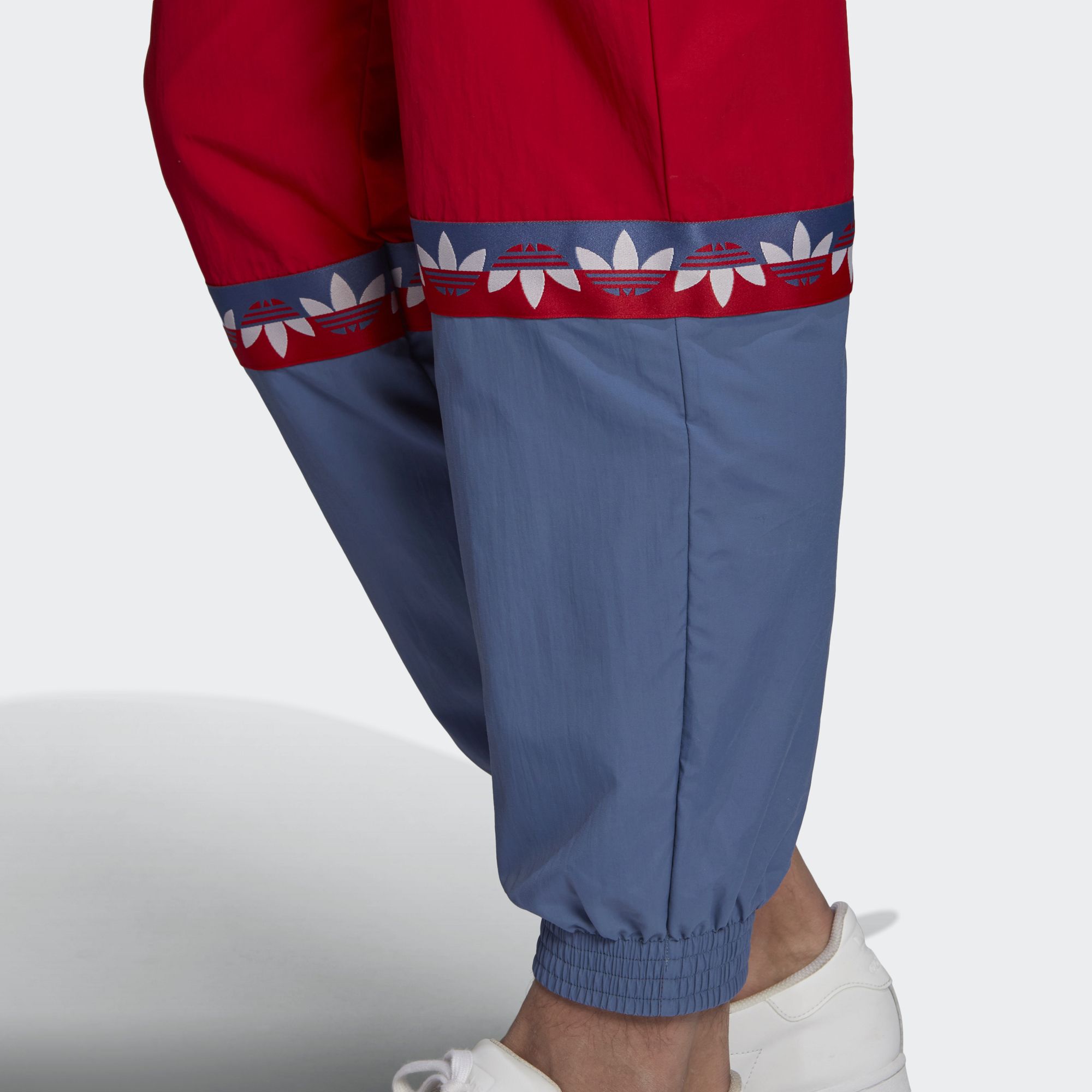 adidas ORIGINALS Adicolor Sliced Trefoil Track Pants ผู้ชาย สีแดง