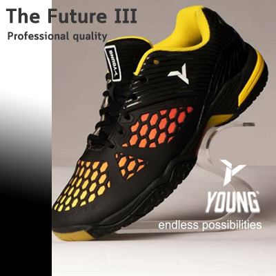 รองเท้าแบดมินตัน YOUNG รุ่น The Future3