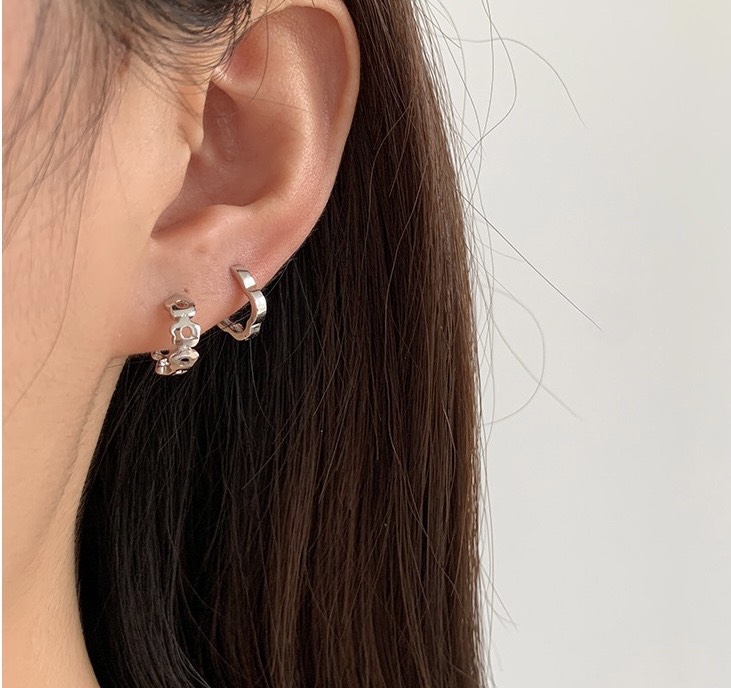 goodgift_station - flower ear buckle silver earrings ต่างหูเงินแท้ ห่วงกลมล็อคแบบเจาะ รูปดอกไม้ Hollow flower earring