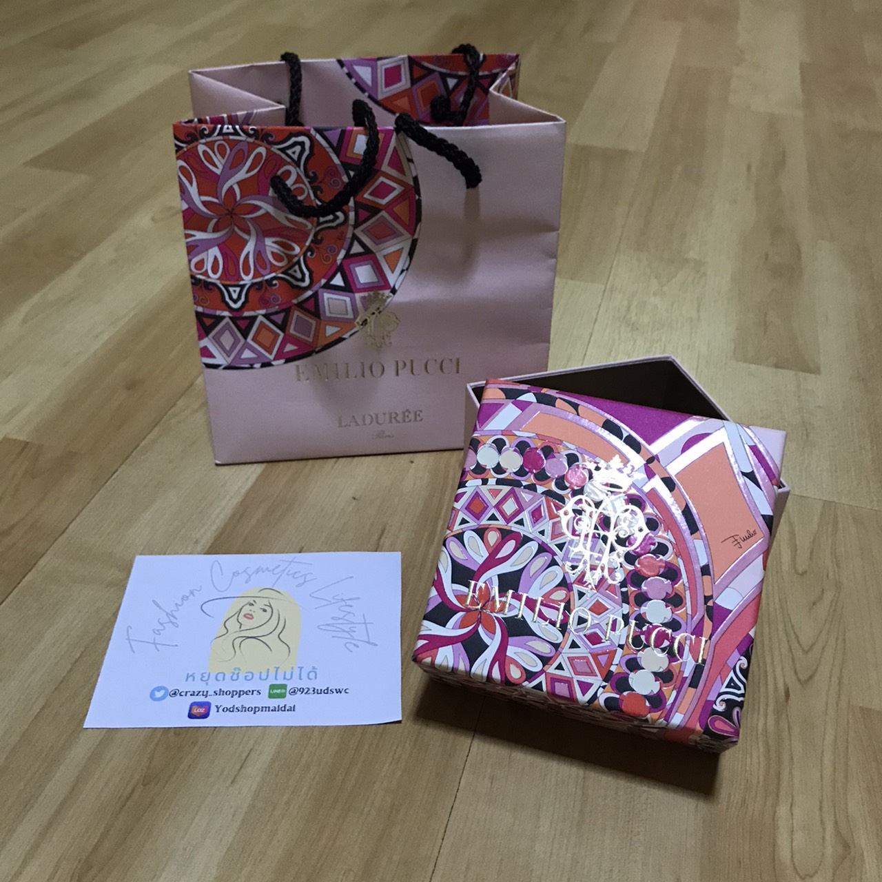 Emilio Pucci ราคาถูก ซื้อออนไลน์ที่ Lazada.co.th