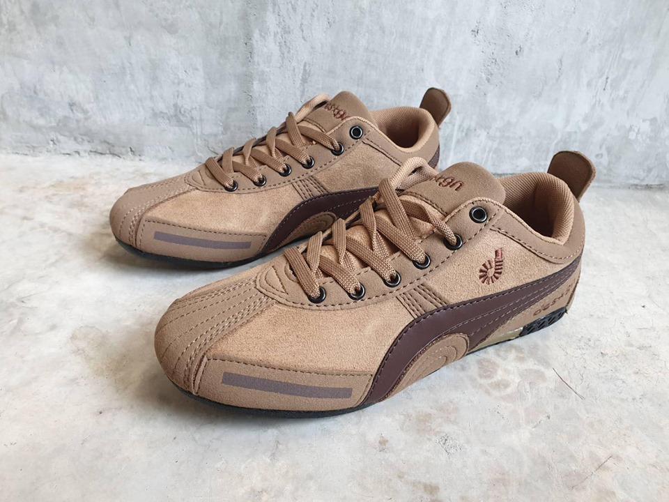 **งานสั่งทำพิเศษ**รองเท้าผ้าใบหัวเหล็ก แบบสปอร์ต ทันสมัย น้ำหนักเบา ราคา 480 บาท