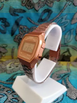 Casio Fasion Digital Watch นาฬิกาข้อมือผู้หญิงผู้ชาย สไตล์ Casual Bussiness Watch แฟชั่น จับเวลา ตั้งปลุกได้ ไฟ LED ส่องสว่าง