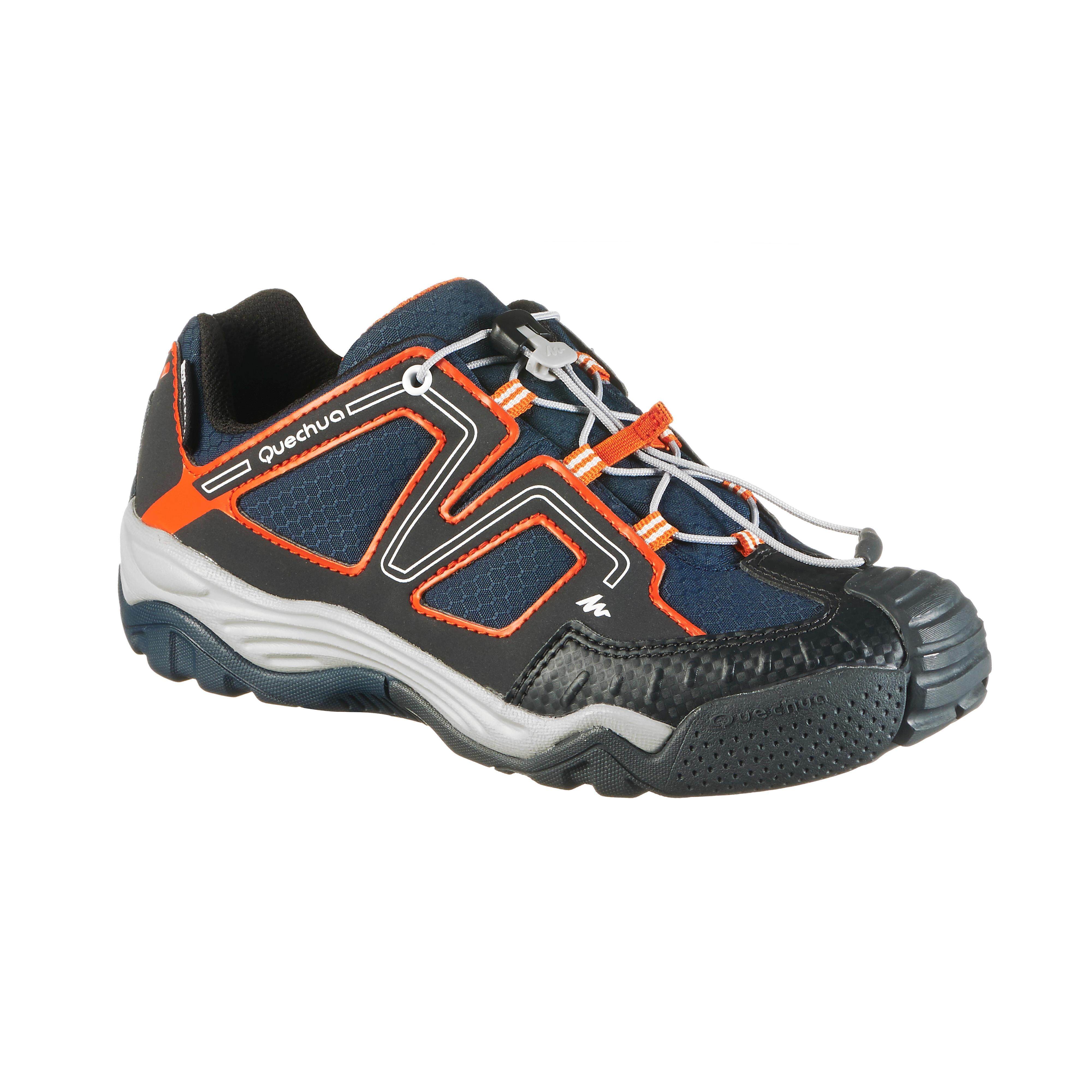 รองเท้าเด็กมีคุณสมบัติกันน้ำสำหรับใส่เดินป่ารุ่น Crossrock (สีน้ำเงิน/ส้ม). 