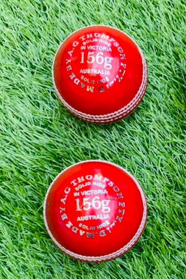 Cricket ball ลูกคริกเก็ต  156g