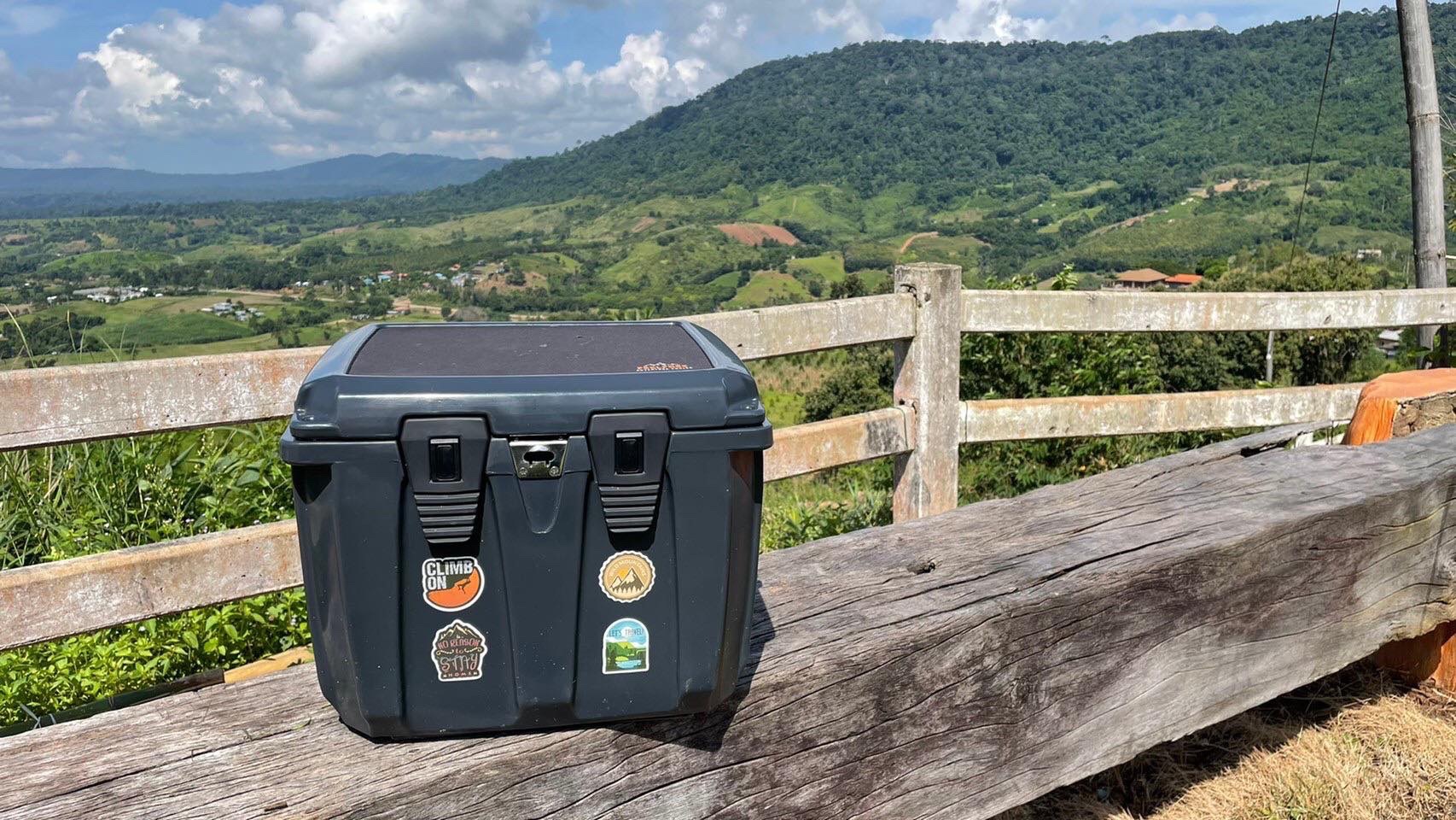 ถังน้ำแข็งเก็บความเย็นได้ 3-5 วัน FEELFREE COOLER ADVENTURE ขนาด 25 ลิตร