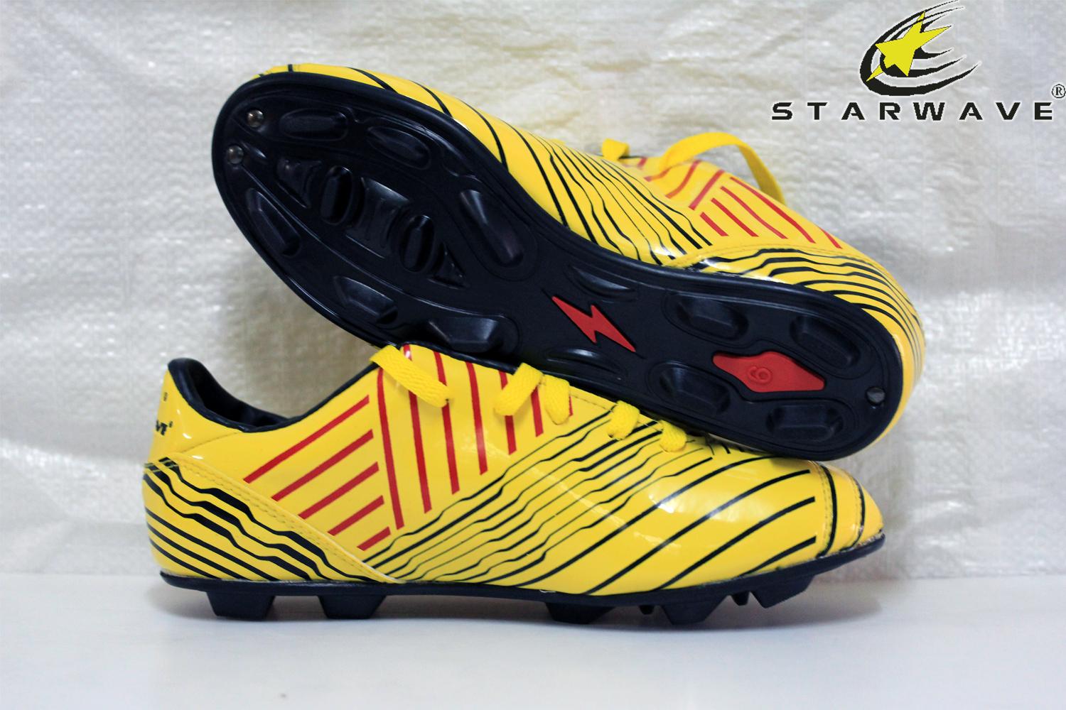 Starwave รองเท้า ฟุตบอลเด็ก (สตั๊ด ) Football Shoes SF64 เบอร์ 0-4.5  สีเหลือง