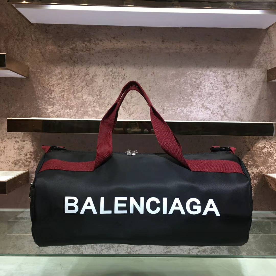 กระเป๋าใส่ผ้า 18นิ้ว Balenciaga Premium 13009
