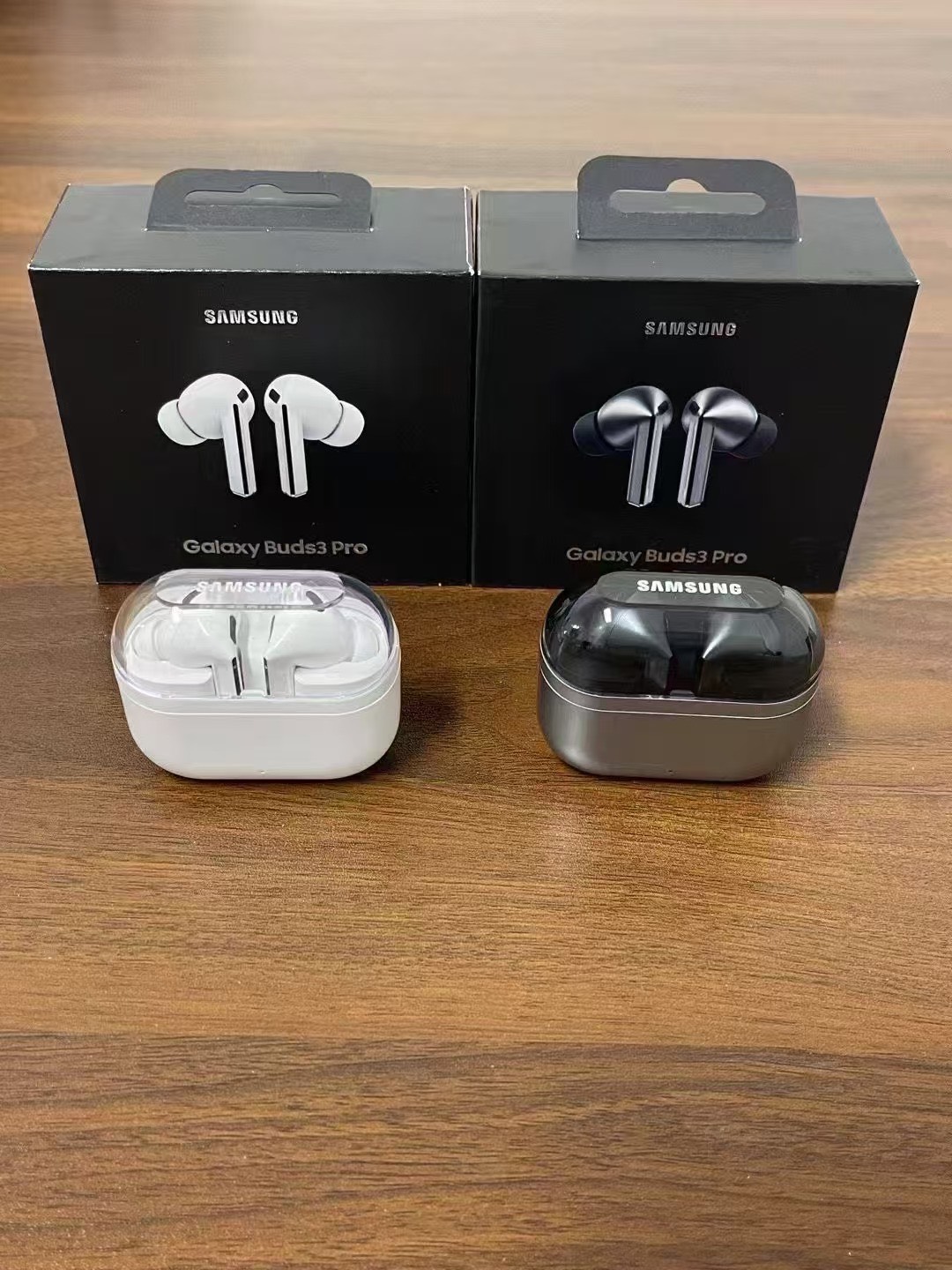 Samsung Galaxy Buds3 Pro Wireless Earbuds Bluetooth Headphones with Clear Sound. Anti-Echo System