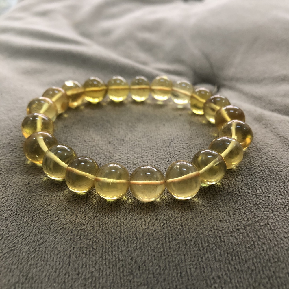 สร้อยข้อมืออำพันพม่า Amber Bracelet สีเหลืองใส ขนาดเม็ด 10 มิล