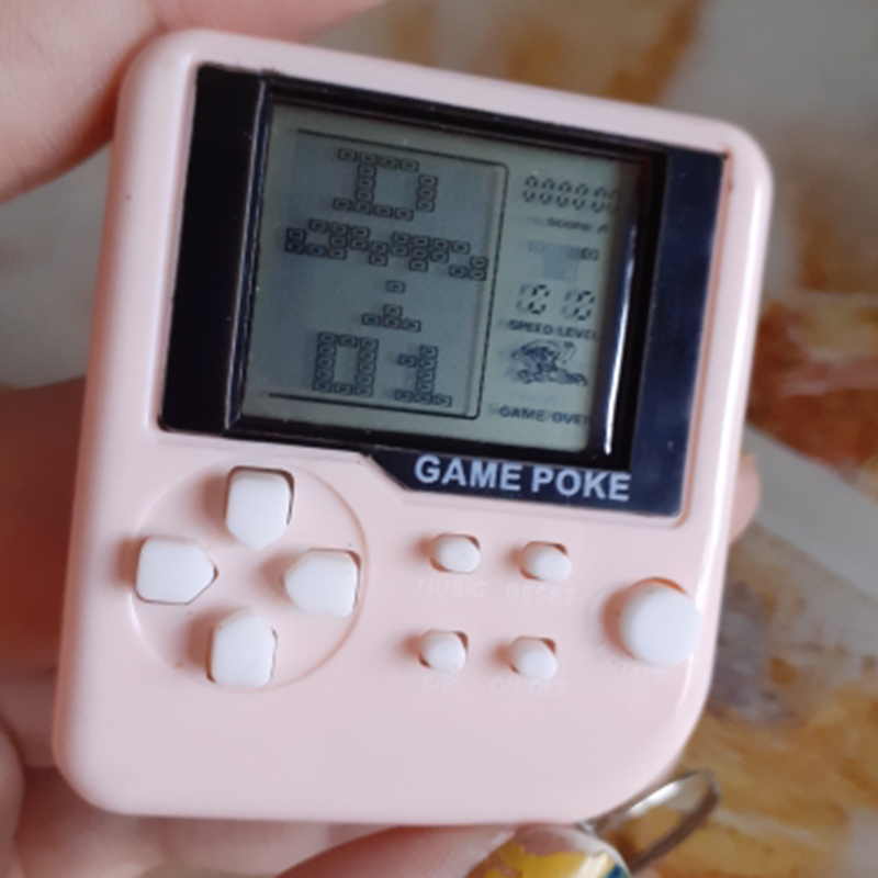 Eioce Mini Classic Game Machine Retro Nostalgic Game Console With Keychain console