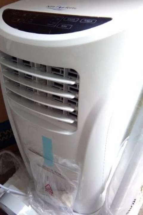 Air conditioner โปรโมชั่น ลด 50 เปอร์เซ็น 9,000 BTU รับประกันศูนย์ 5 ปี NAP-4092