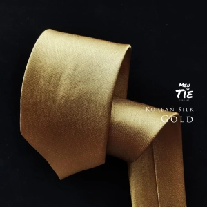 สินค้า เนคไท สีทอง ผ้าไหมเกาหลี มันเงาวาว gold tie