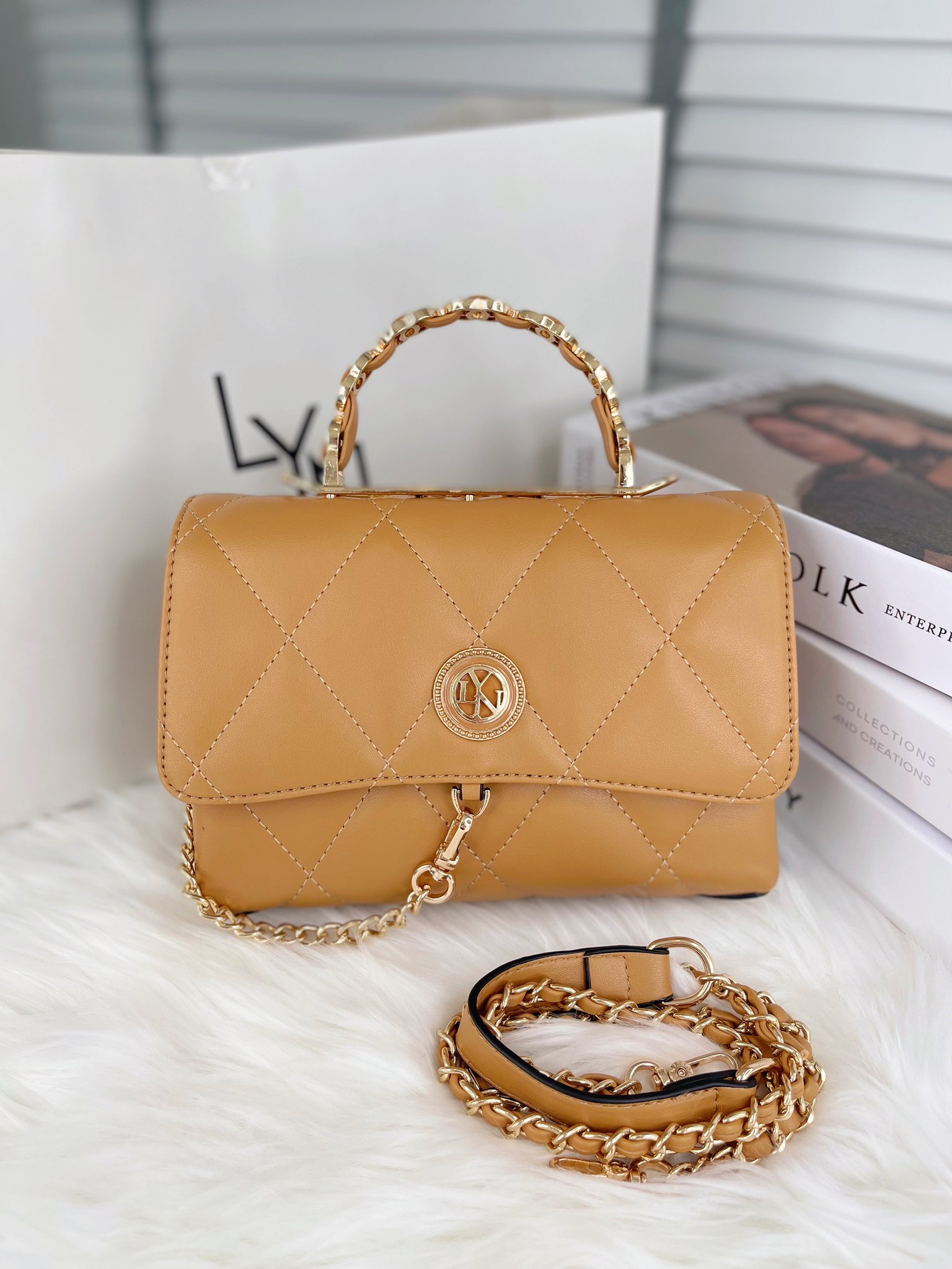 Nice BagOutlet LYN Rose Roma Top Handle Bag กระเป๋าถือหรือสะพายข้าง  🔥สินค้ามาใหม่🔥 MN010403-OL | Lazada.co.th