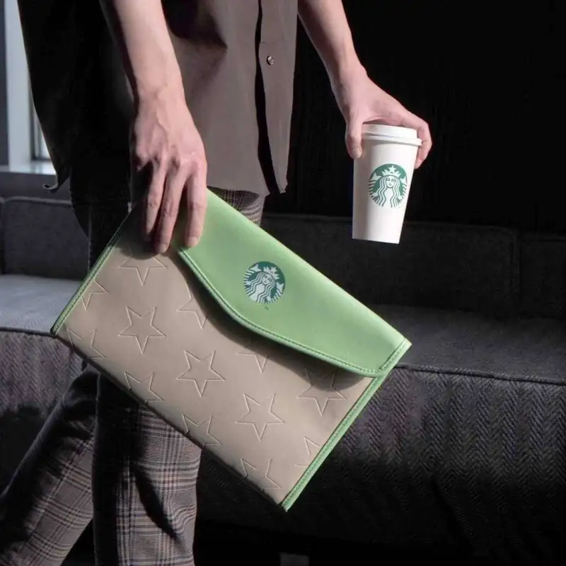 ภาพสินค้ากระเป๋าใส่เอกสาร STARBUCK มี 2 สี วัสดุหนังนิ่ม ขนาด 33254 cm จากร้าน Lovely Nice Shop บน Lazada ภาพที่ 3