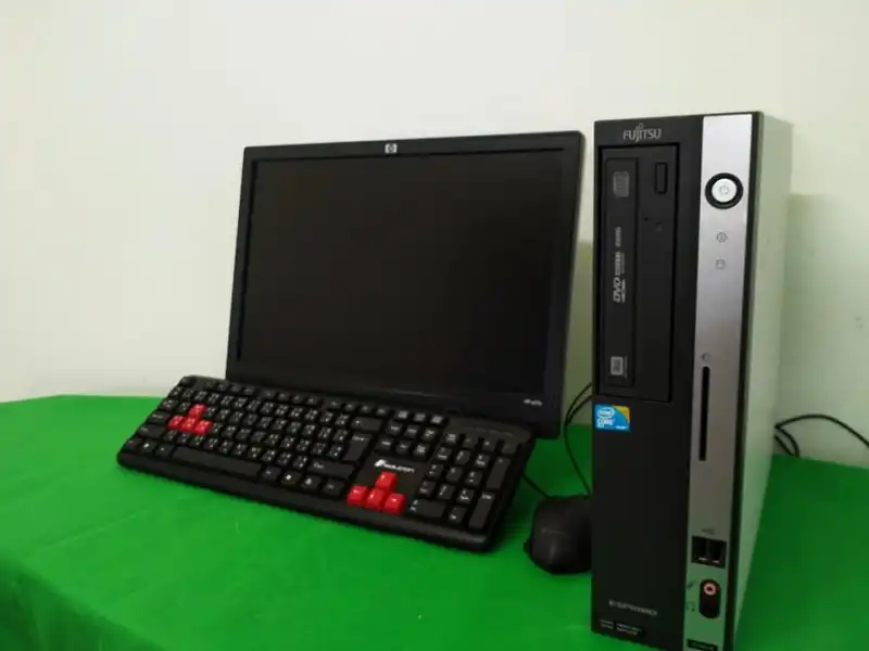 ภาพสินค้าคอมพิวเตอร์ ครบชุด เรียนออนไลน์ ดูหนังฟังเพลง เล่นเกมส์ ราคาถูกมาก คุณภาพดี ฟรีไวไฟ จากร้าน MJ.COMPUTER1992 บน Lazada ภาพที่ 6