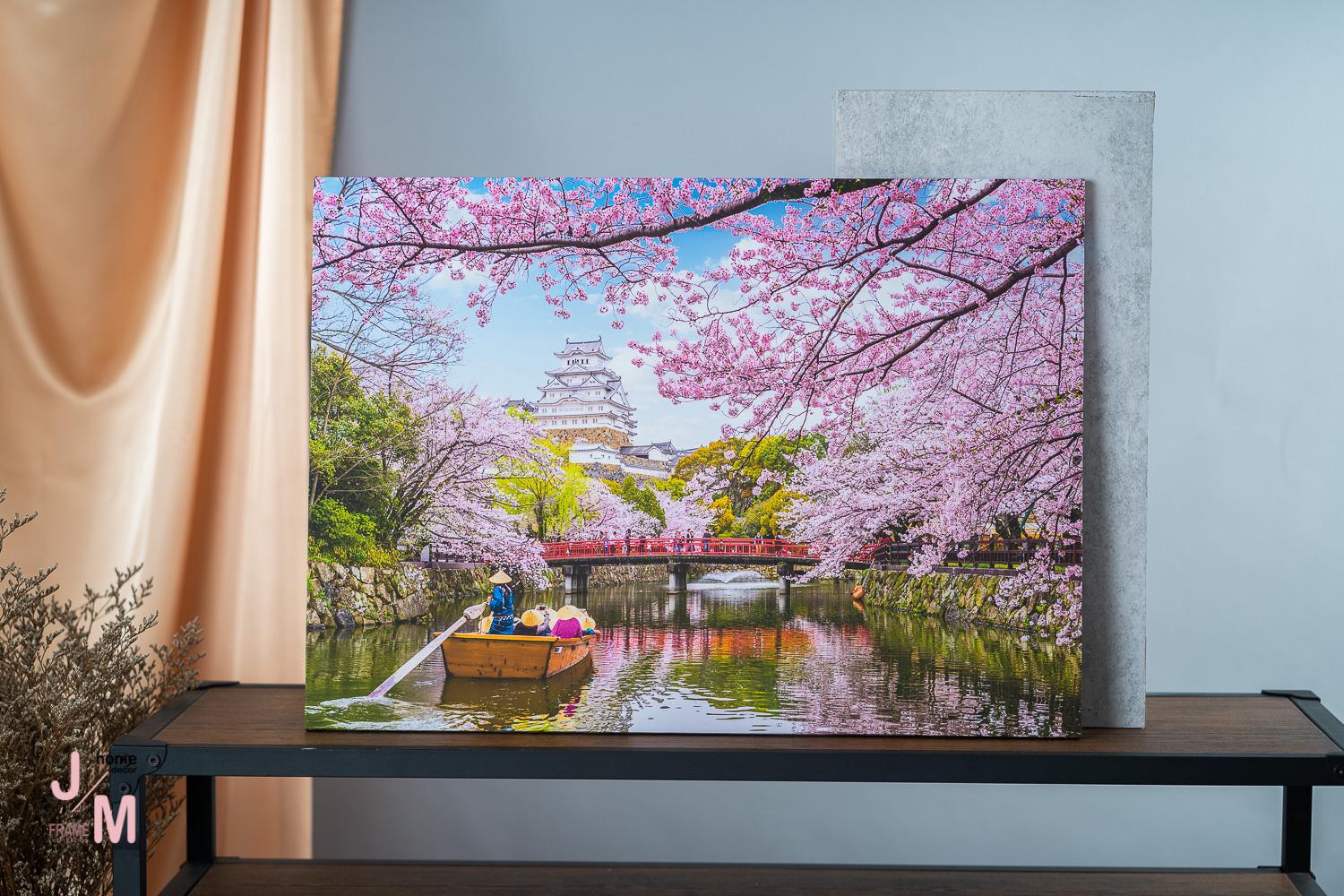 JM Frame รูปติดผนัง ภาพปราสาทฮิเมจิ ซากุระ ประเทศญี่ปุ่น ภาพพิมพ์ แคนวาสแท้ กรอบรูปติดผนัง ภาพติดผนัง กรอบรูปแต่งบ้าน ตกแต่งผนังห้อง  ของแต่งบ้าน อุปกรณ์แต่งบ้าน พร้อมแขวนได้ทันที รุ่น C-0009 เลือกได้ 2 ขนาด
