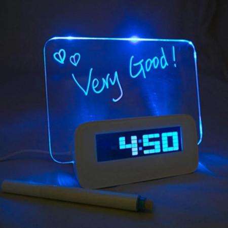 กระดาน led กับนาฬิกาปลุกดิจิตอลเน้นกับ 4พอร์ตยูเอสบีฮับ Message Clock นาฬิกาUSB นาฬิกาตั้งโต๊ะ นาฬิกาปลุกตั้งเวลา ตั้งฬิกาตั้งโต้ะ นาฬิกาหัวเตียง นาฬิกาledสวยๆ นาฬิกาled กระดานนาฬิกา นาฬิกาเรืองแสง นาฬิกาตั้งโต๊ะสวยๆ