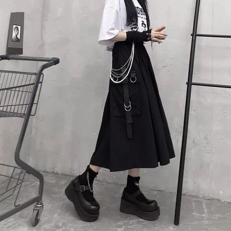 long skirt goth outfit