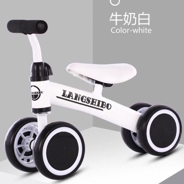 รถจักรยานทรงตัว รถจักรยานบาล๊านซ์ รถขาไถ รุ่น 4สี xiao le xiong