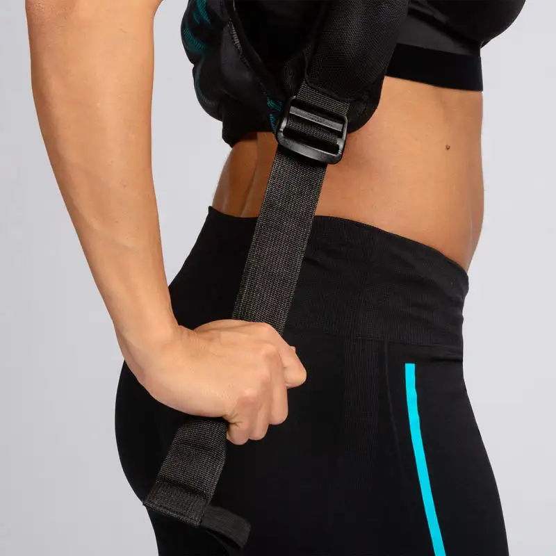 ภาพสินค้าเสื้อกั๊กถ่วงน้ำหนัก 5 กก. สำหรับการฝึกเวทเทรนนิ่ง Strength Training Weighted Vest Body Weight - 5 kg จากร้าน Sairoong บน Lazada ภาพที่ 2