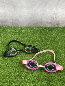 สินค้า แว่นตาว่ายน้ำ แว่นตาว่ายน้ำเด็ก แกรนด์สปอร์ต รหัส343-389 ของแท้%
