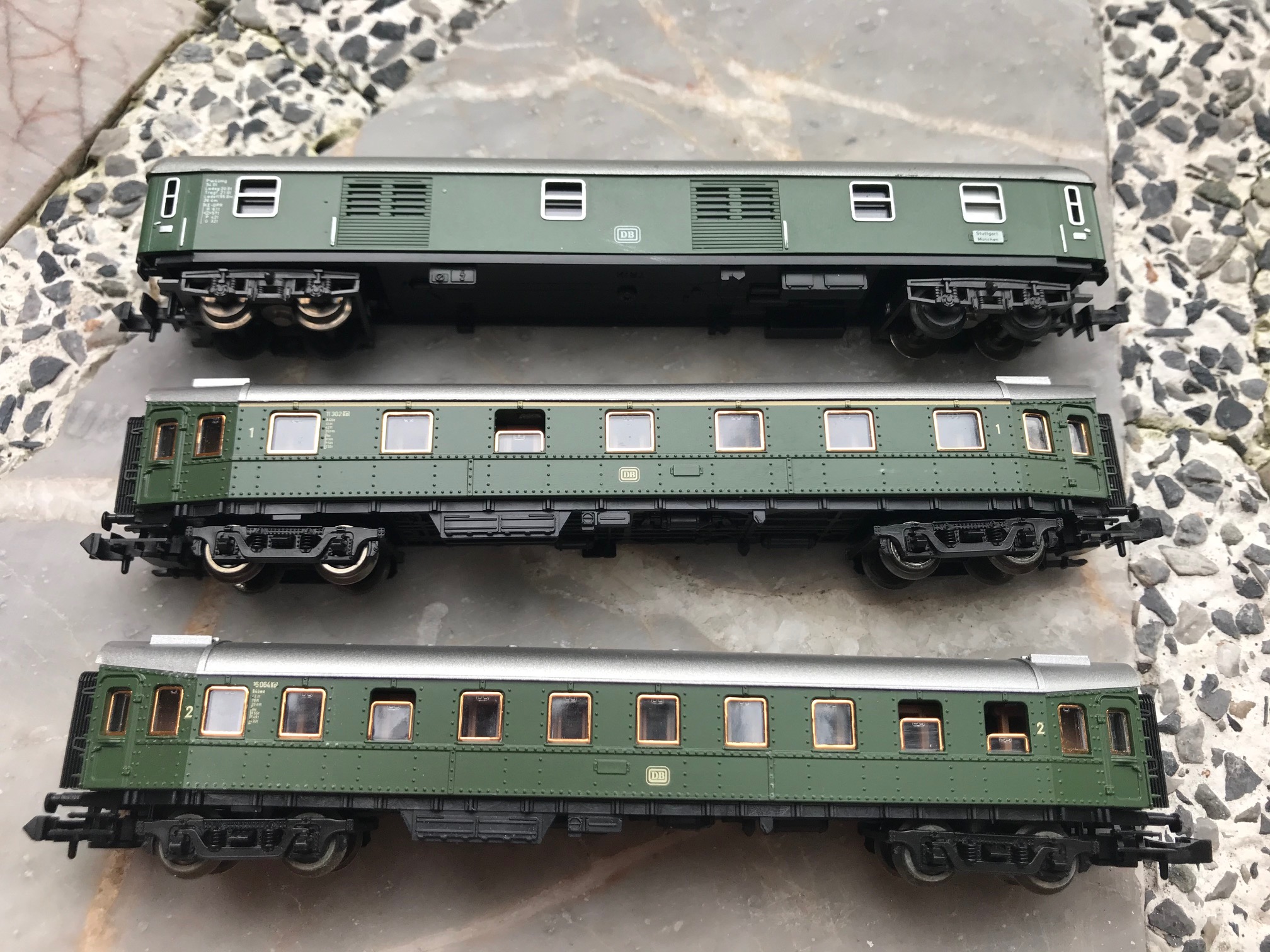 Preowned N Scale Minitrix Trans Europa Express Passenger Cars