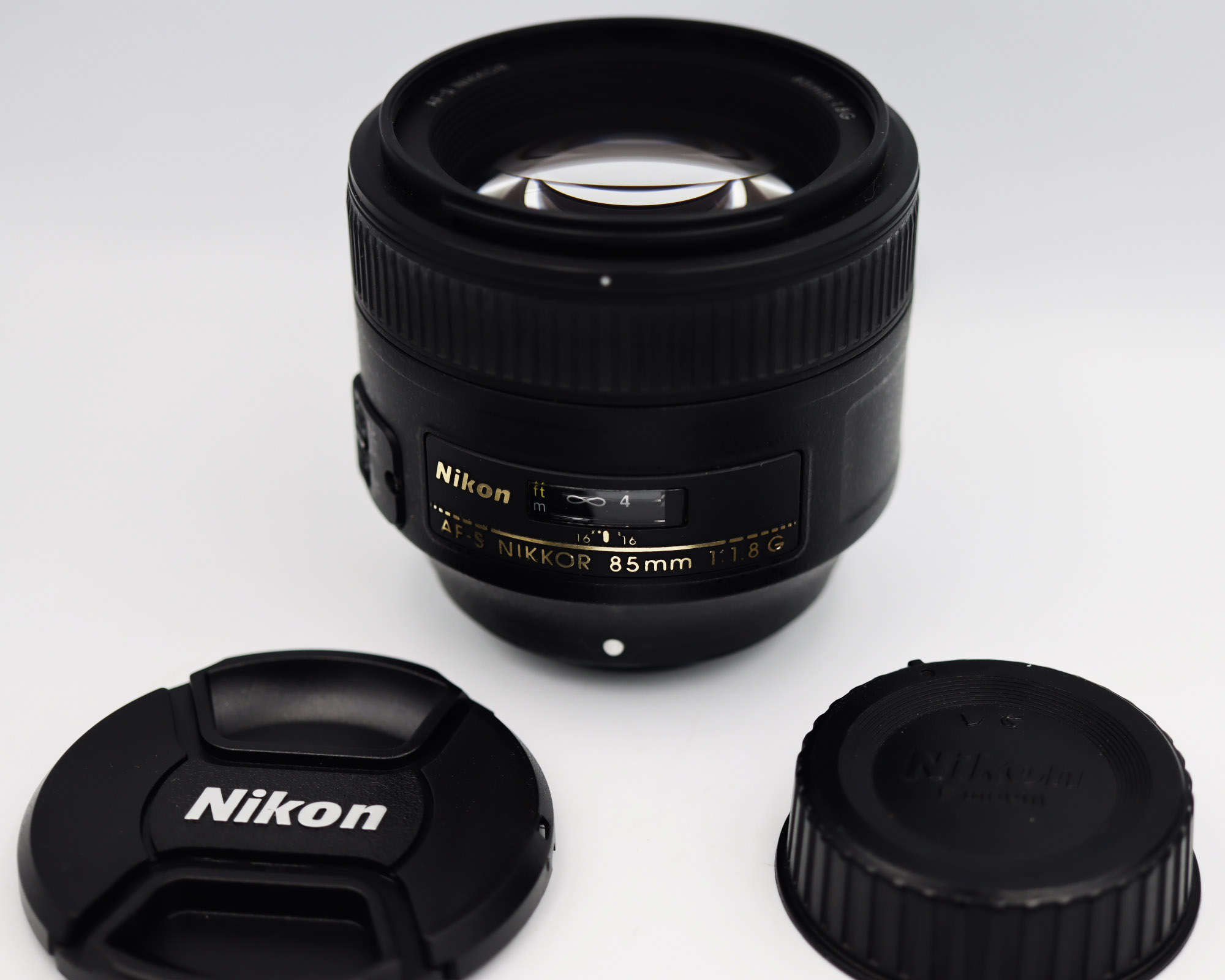 Nikon AFS NIKKOR 85mm f/1.8G SWM Lens, DX 127mm eq. FX 85mm f1.8G