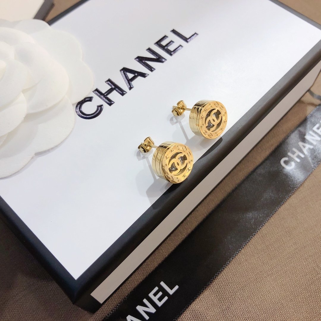 Fashion Double CC Earring Titanium Steel Letter Logo Double CC Ear Hoop