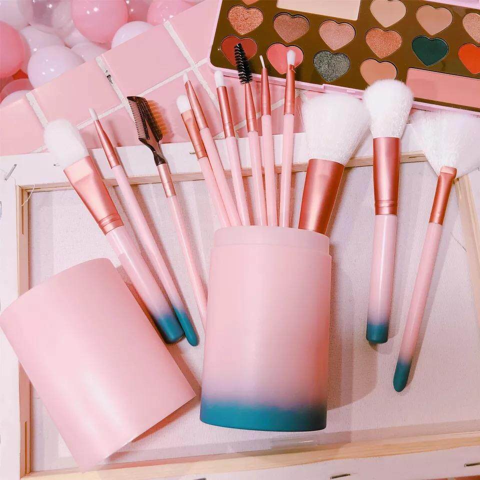 【พร้อมส่งจากไทย】oodlife' korea new ชุดแปรงแต่งหน้า brush set พร้อมกระบอกแปรง set 12 ชิ้น คละสี (มีเก็บเงินปลายทาง)