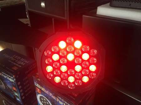 ไฟพาร์ LED 36 RGB พลาสติก