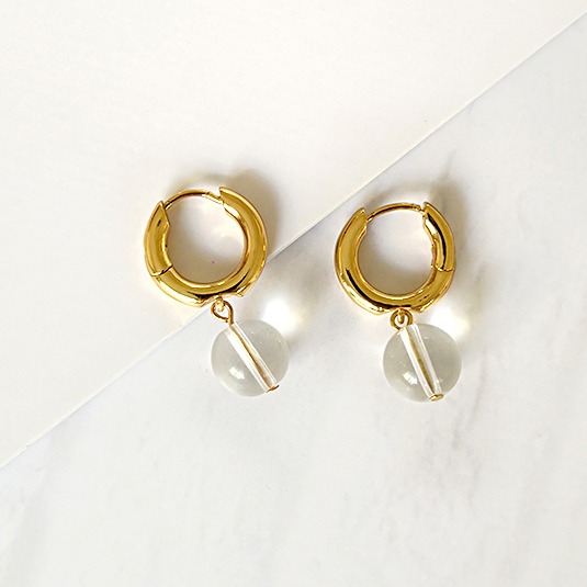 ต่างหูทางหยดน้ำ รุ่น Crystal ball drop earrings (Gold)