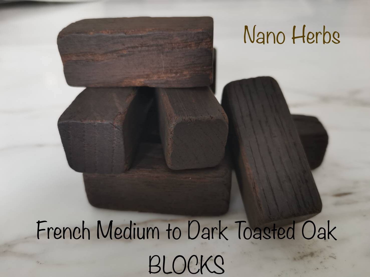 50g: บล็อกโอ๊คฝรั่งเศสแบบคั่วกลางถึงเข้ม : French Medium to Dark Toasted Oak chip BLOCK For BBQ or Home Brewing Wine Making to Provide the Flavour of Oak Barrel