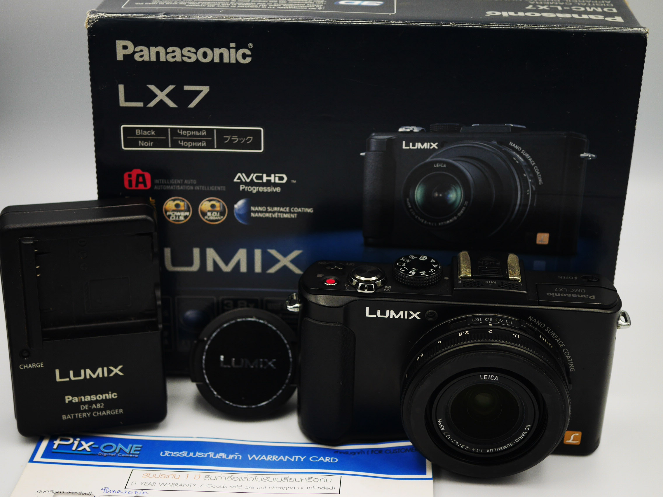 Panasonic Lumix LX7 Compact Hi-End camera in Box with Leica Vario-Summilux 24-90mm F1.4-2.3 ASPH. ZOOM LENS, DMC-LX7, LX-7