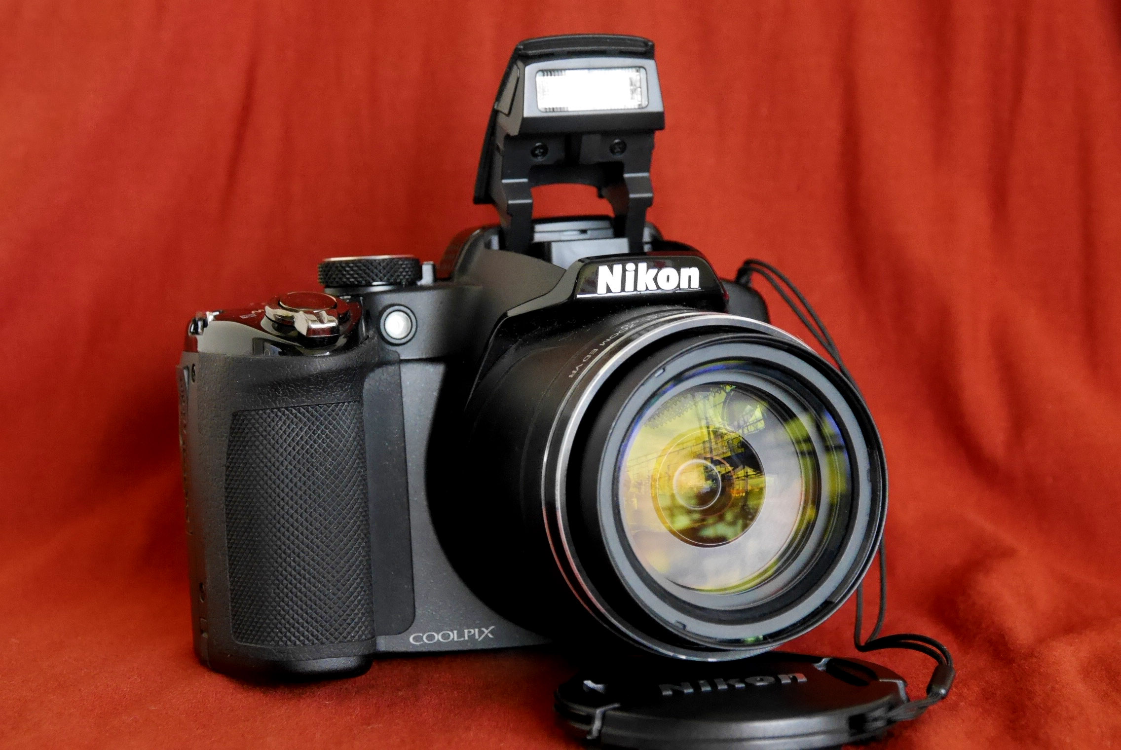 Nikon Coolpix P510 GPS Wide 42X Zoom ED VR 16.1MP Camera Black