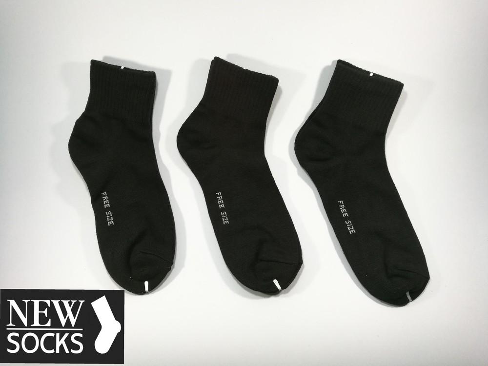 ถุงเท้าสีดำข้อกลาง งานไทย สีดำ ใส่ได้ทั้งชายและหญิง Pack 12 คู่