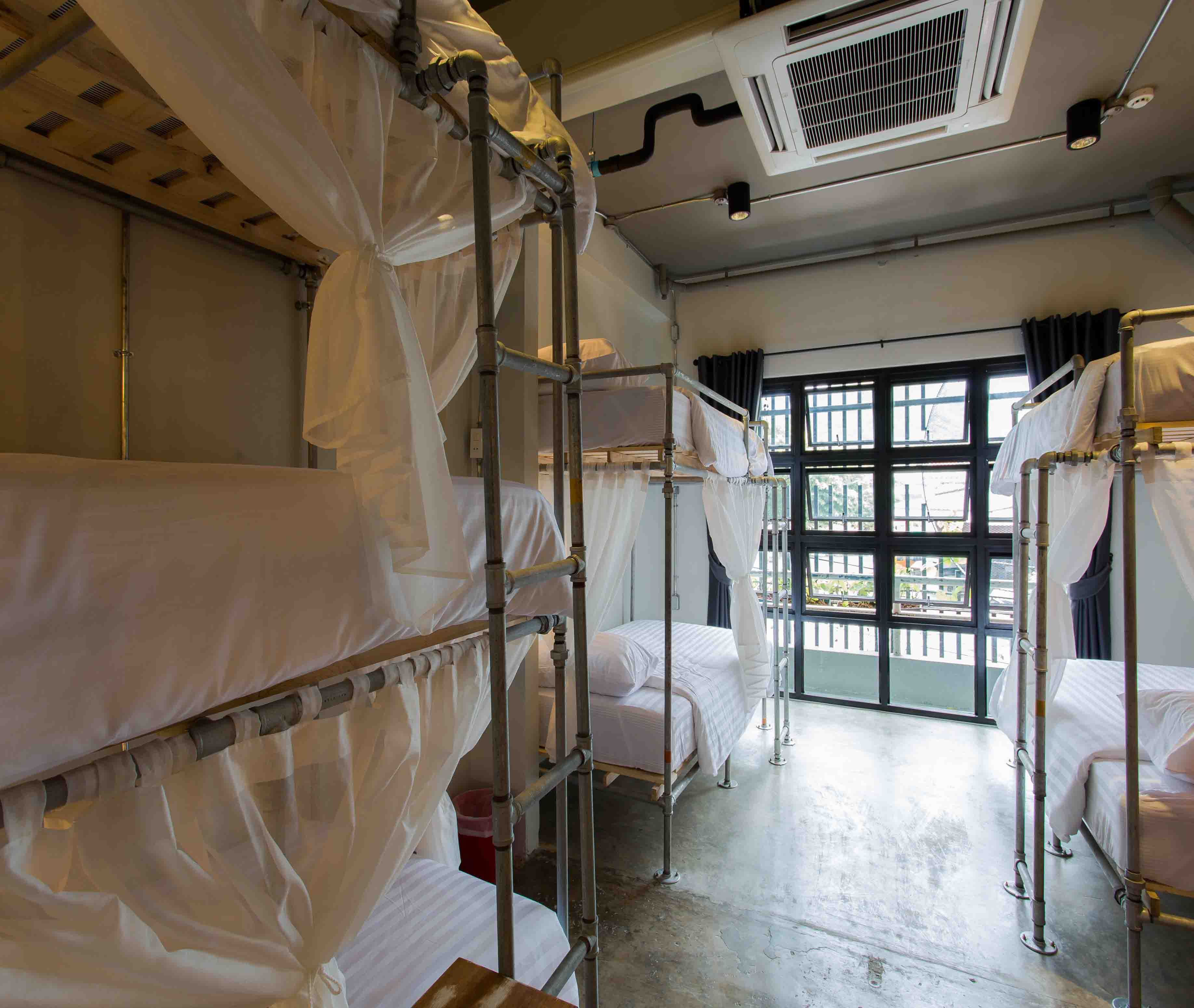 Bloo Hostel Phuket