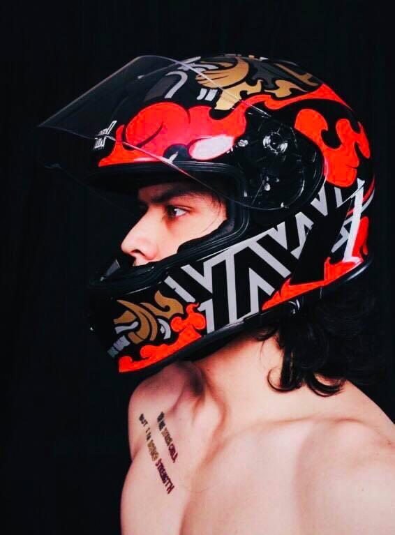 Yakx helmet limited edition หมวกกันน็อค ยักษ์ เฮลเม็ท ลายไทย ลายยักษ์ หมวกกันน็อคยักษ์ motorcycle helmet bigbike full face เต็มใบ สีแดง ดำ ทอง
