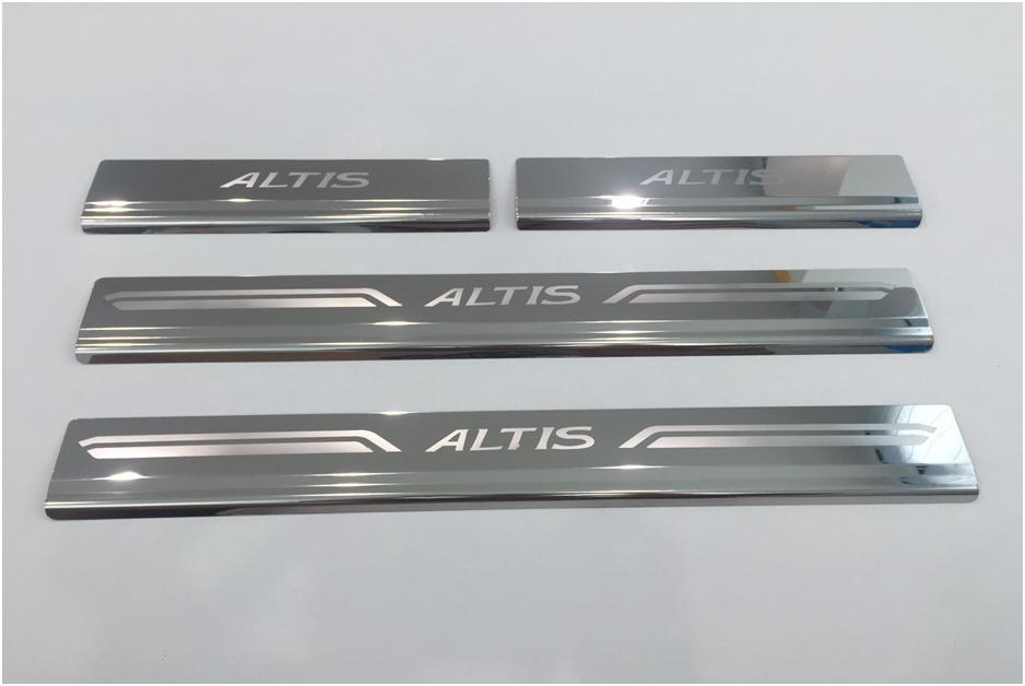 ชายบันได สแตนเลส 4 ชิ้น โตโยต้า อัลติส Toyota Altis 2014 2015 2016 2017 2018