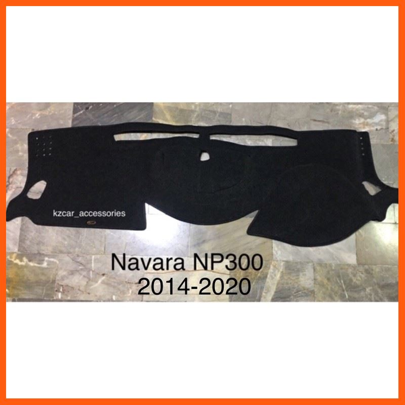 SALE พรมปูคอนโซลหน้ารถ นาวาร่า Navara NP300 2014-2020 ยานยนต์ อุปกรณ์ภายในรถยนต์ พรมรถยนต์