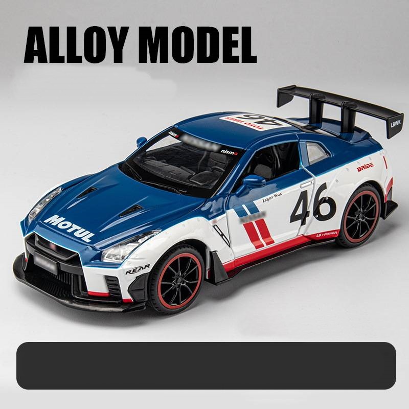 โมเดลรถเหล็ก NISSAN R35 (46) สเกล1/24 เปิดปิดประตูได้ มีไฟหน้าไฟท้าย ...