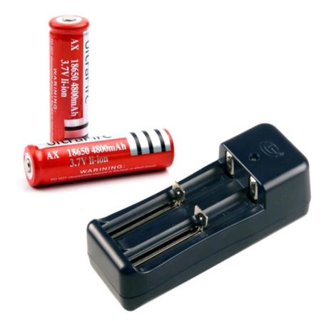 Di shop ถ่านชาร์จ 18650 3.7V 6800 mAh 2 ก้อน (สีแดง) + ที่ชาร์จแบต