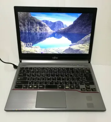 โน๊ตบุ๊ค Notebook Fujitsu i5-3340M(RAM 4GB/HDD:250GB)ขนาด13.3 นิ้ว สภาพสินค้า 90%