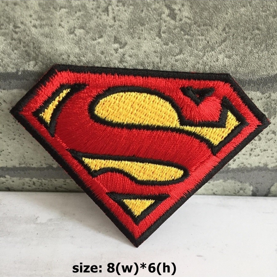 Superman โลโก้ ตัวรีดติดเสื้อ อาร์มรีด อาร์มปัก ตกแต่งเสื้อผ้า หมวก กระเป๋า แจ๊คเก็ตยีนส์ Movie Embroidered Iron on Patch