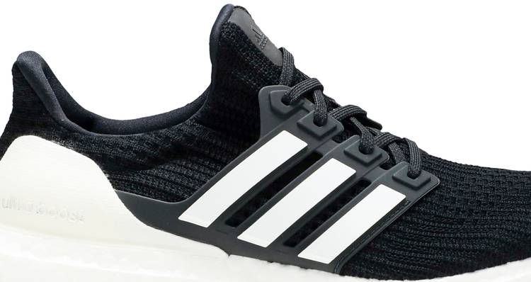 รองเท้าวิ่งAdidas Ultra Boost Show Your Stripes Black White